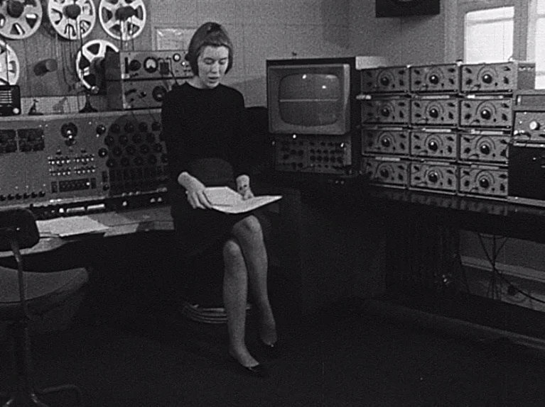 File:Tomorrow's World video - opening frame.jpg